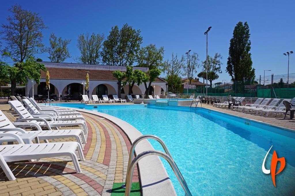 Hotel Gattuccio Cesenatico Extérieur photo