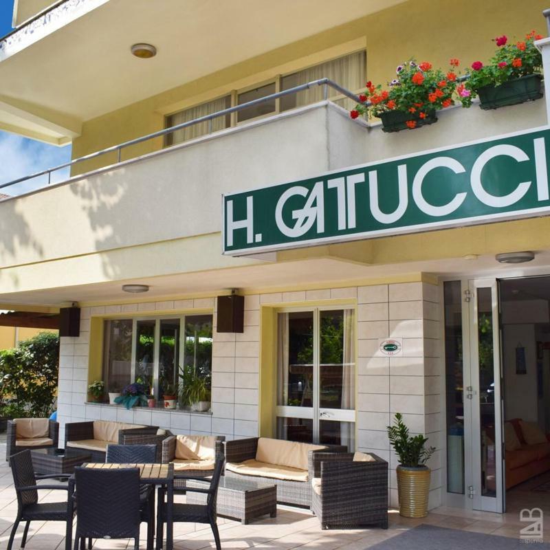 Hotel Gattuccio Cesenatico Extérieur photo